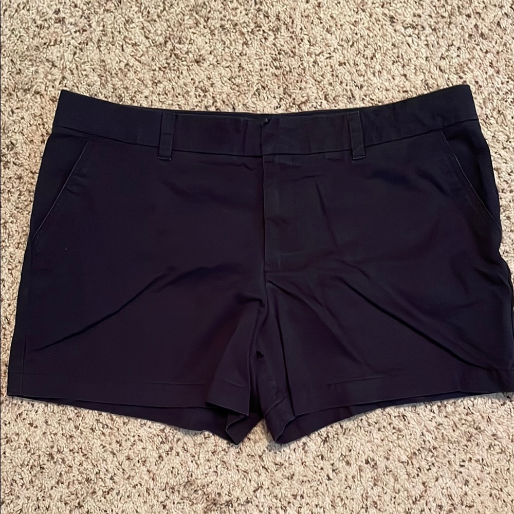 Tommy Hilfiger Navy Blue Bermuda Shorts Classic Style